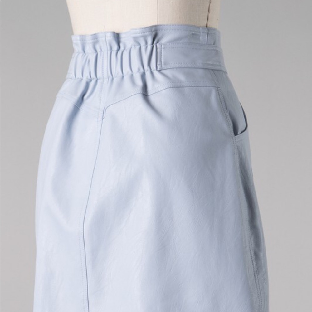 Soft blue button down skirt - Picture 6 of 7